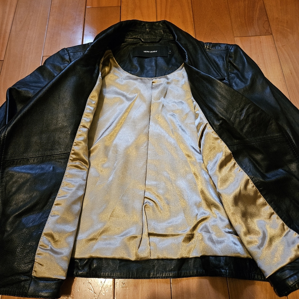 Vero Moda Black Leather Asymmetrical Moto Jacket - Picture 6 of 6